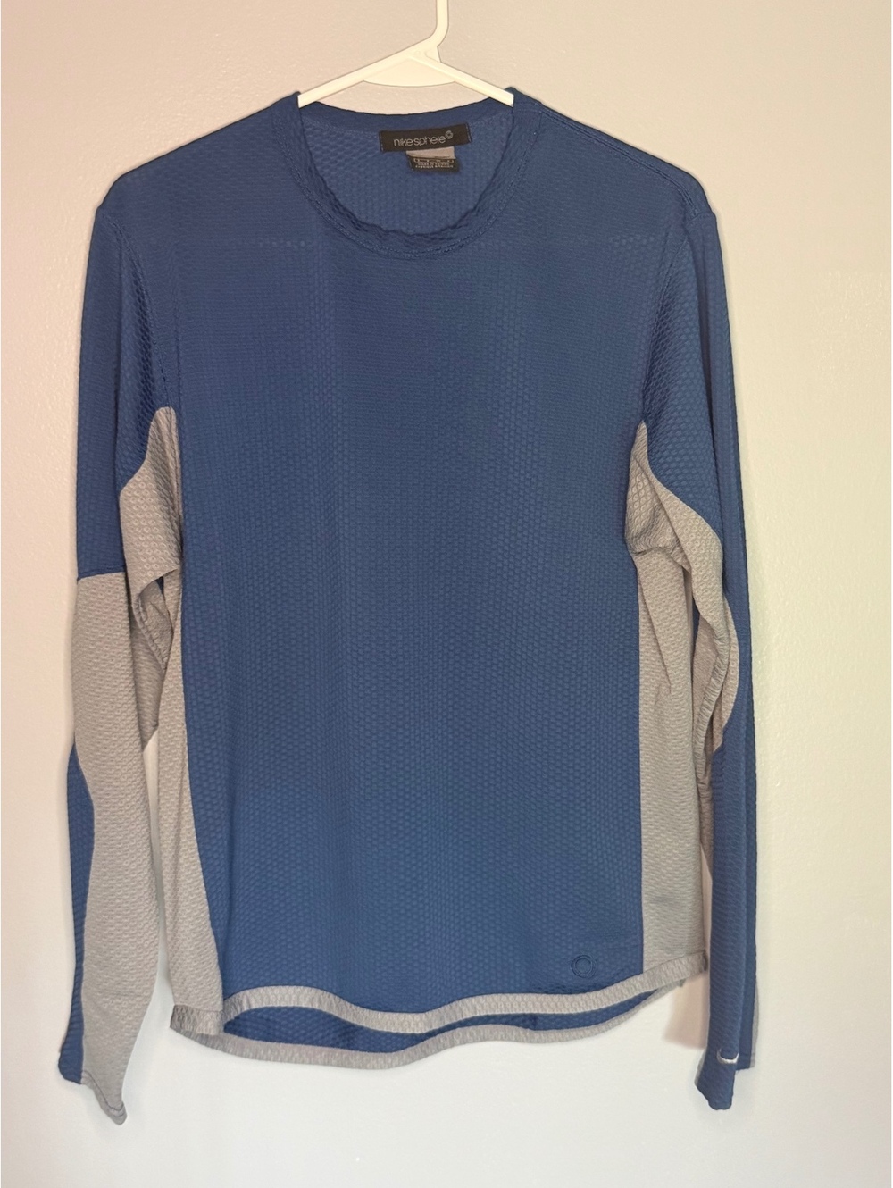 Nike Sphere Long Sleeve Men's T-Shirt Size S Blue and Gray